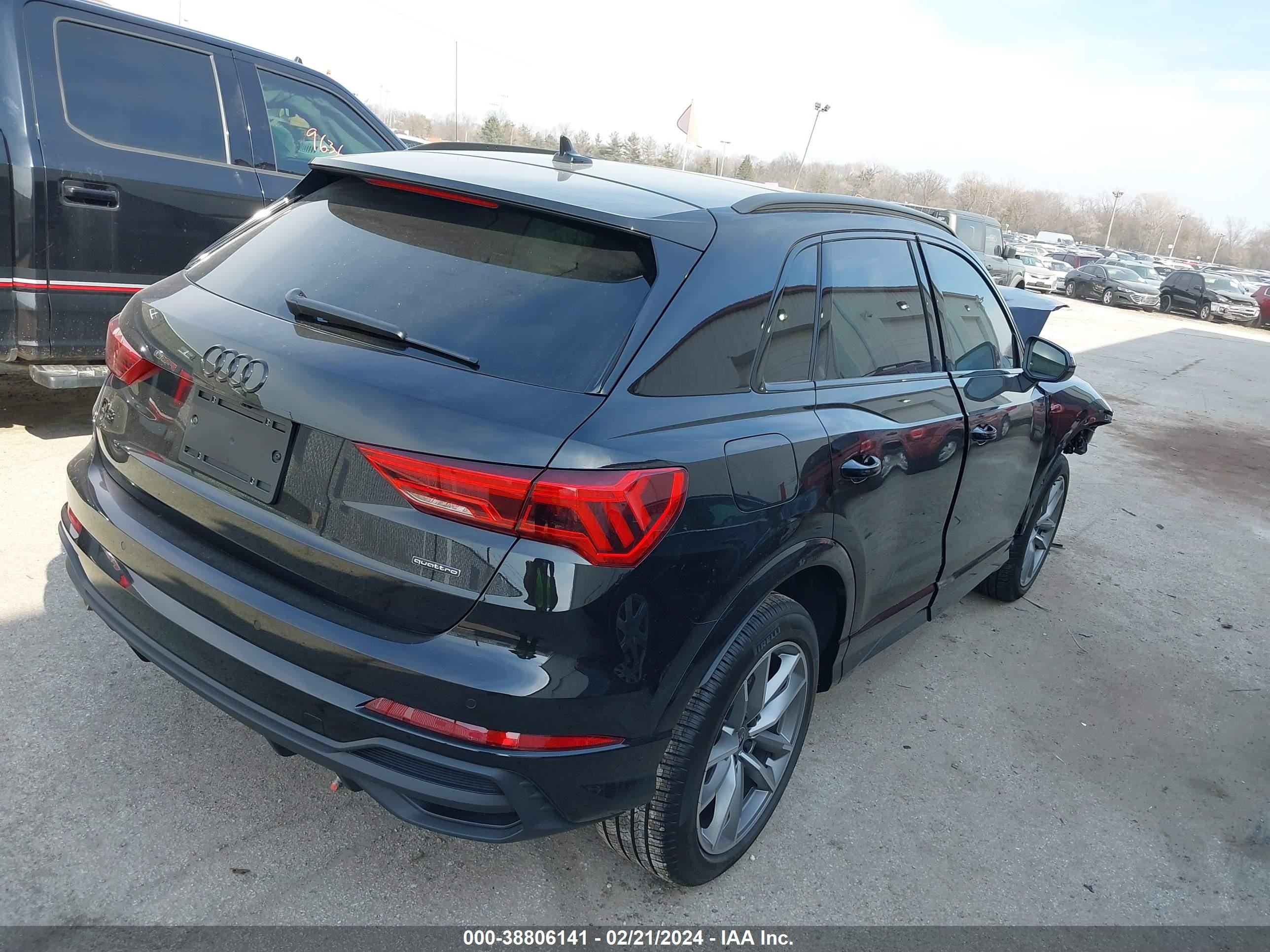 Photo 3 VIN: WA1EECF33R1026183 - AUDI Q3 