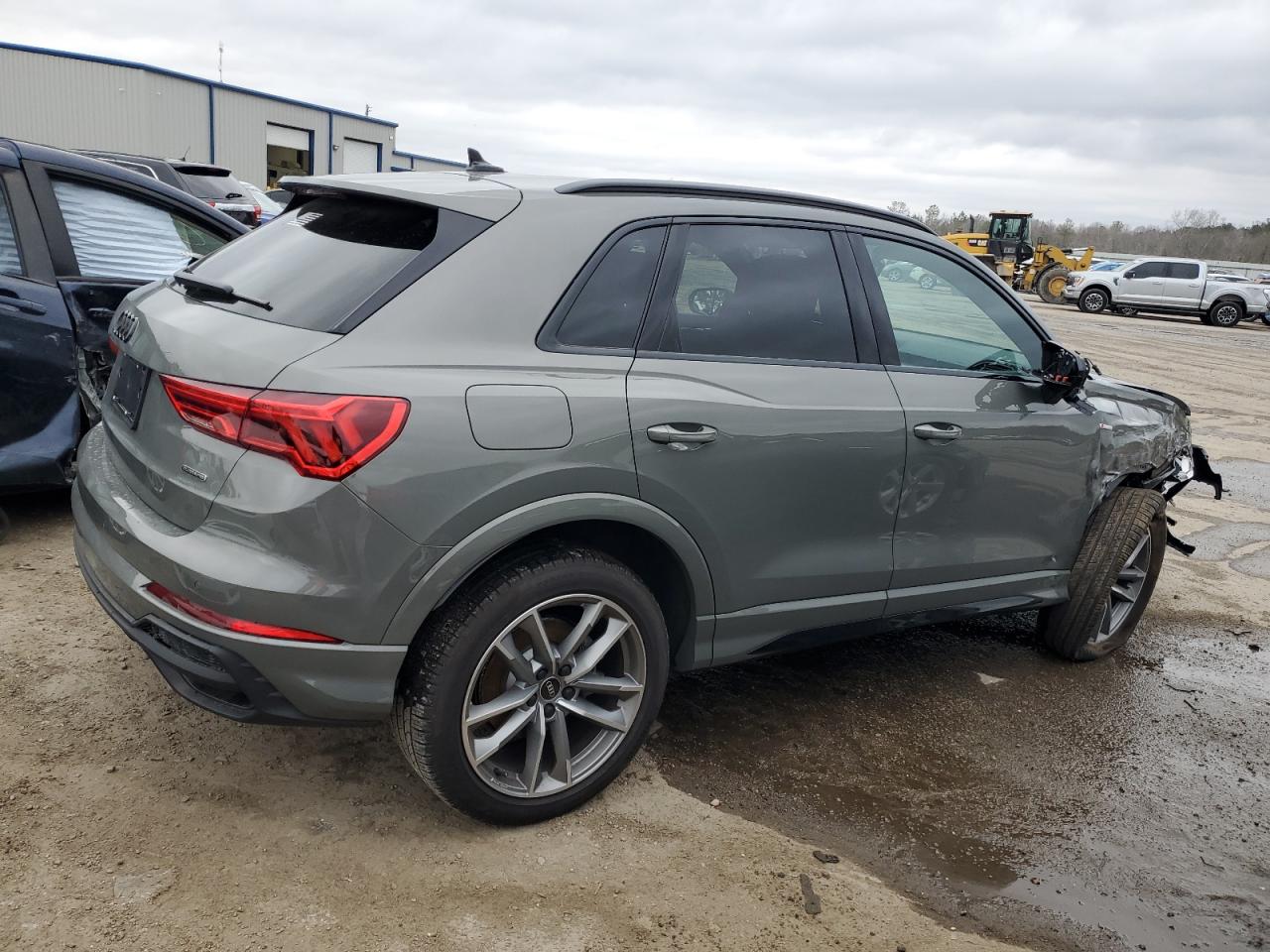 Photo 2 VIN: WA1EECF33R1026295 - AUDI Q3 