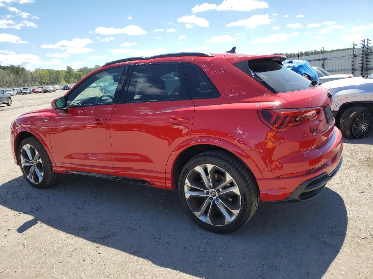 Photo 1 VIN: WA1EECF35M1021950 - AUDI Q3 