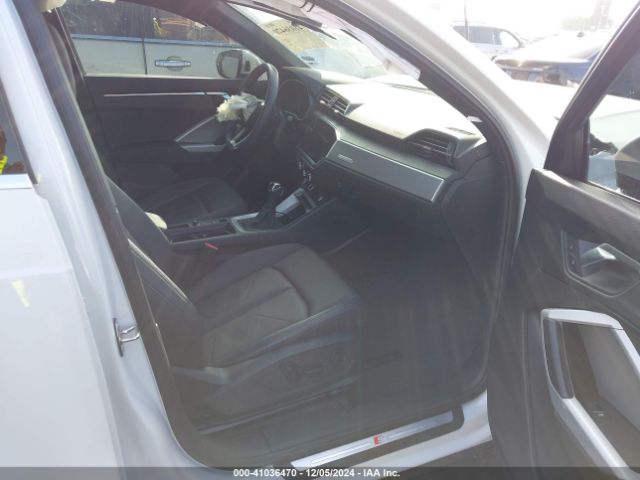 Photo 4 VIN: WA1EECF35N1054724 - AUDI Q3 