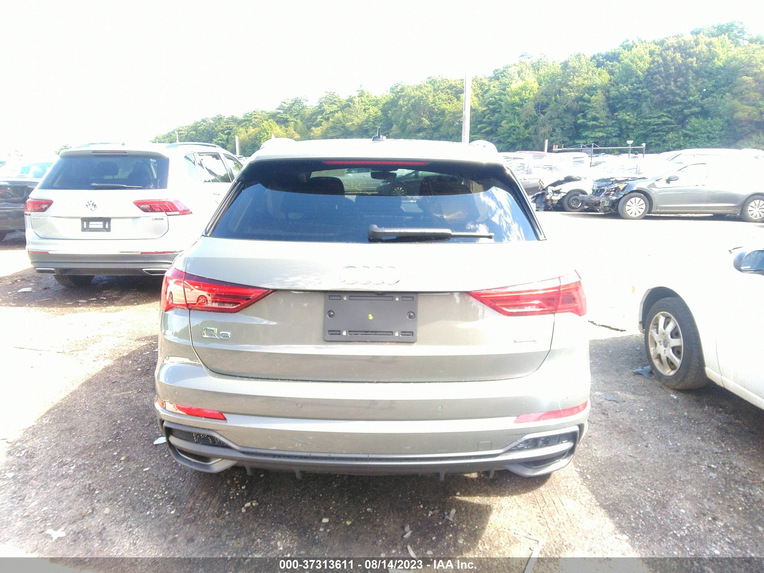 Photo 15 VIN: WA1EECF35P1148993 - AUDI Q3 