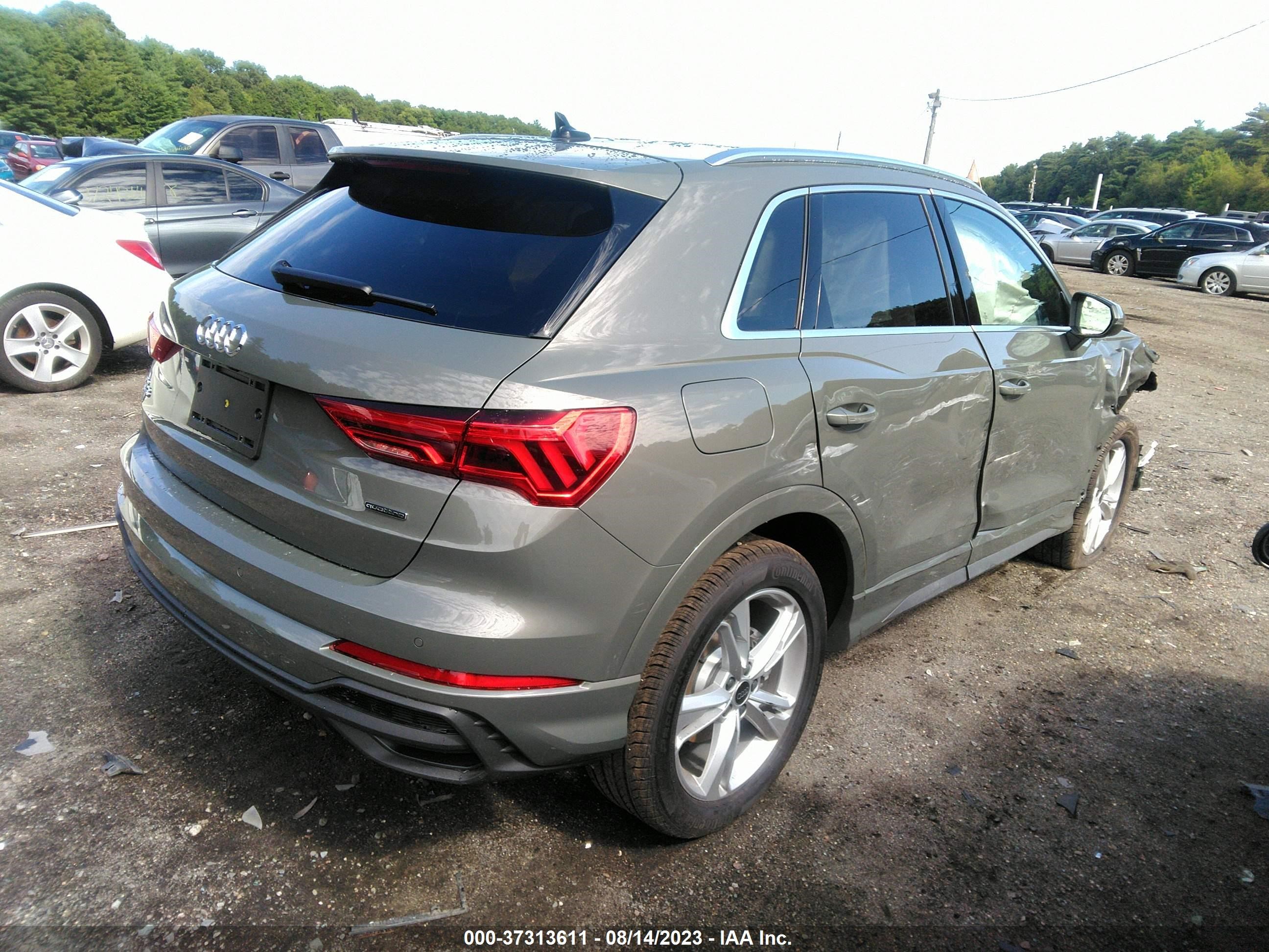 Photo 3 VIN: WA1EECF35P1148993 - AUDI Q3 