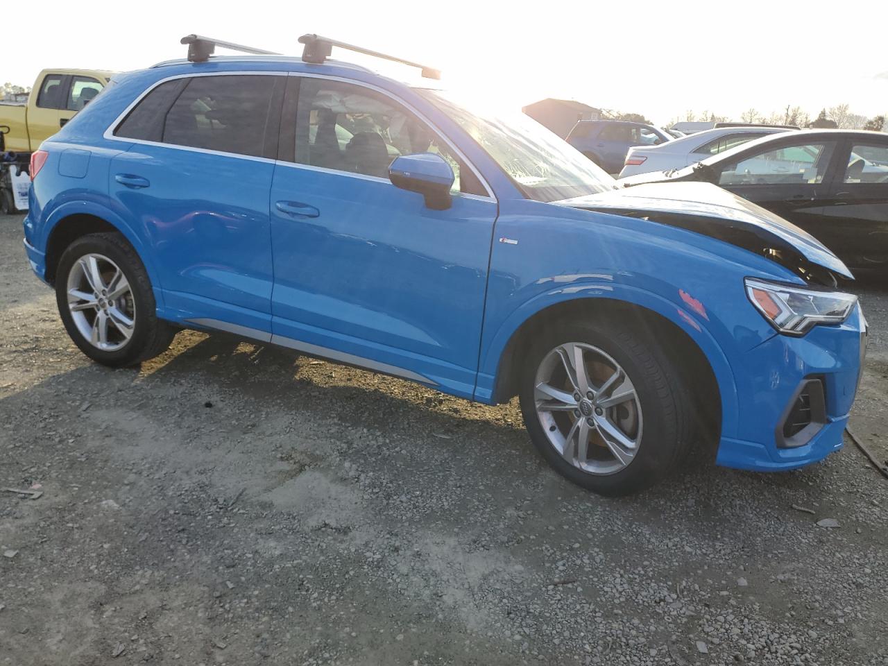 Photo 3 VIN: WA1EECF36L1025942 - AUDI Q3 