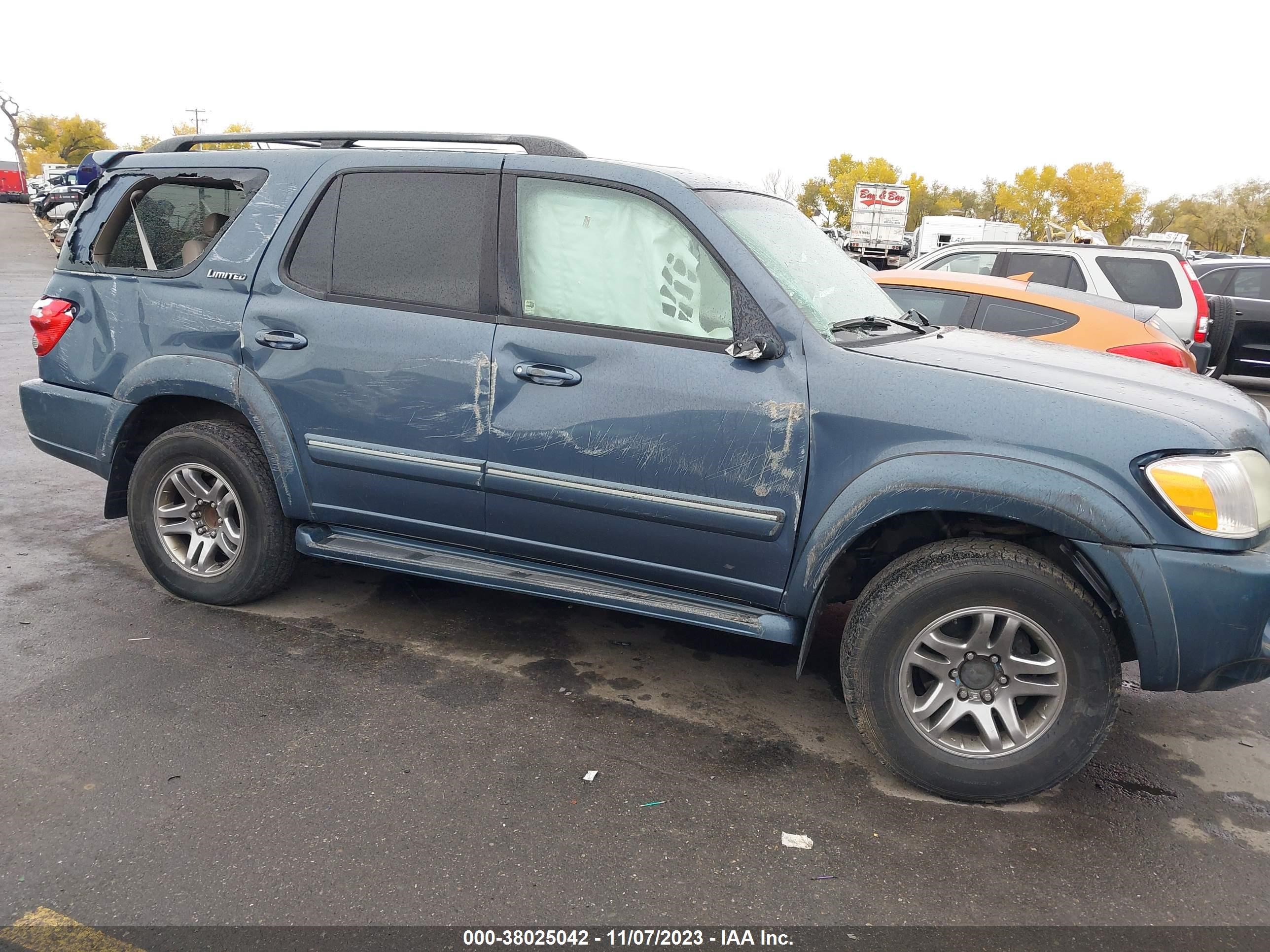 Photo 12 VIN: WA1EECF36L1078009 - TOYOTA SEQUOIA 