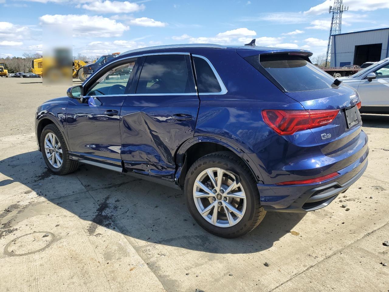 Photo 1 VIN: WA1EECF38M1033719 - AUDI Q3 