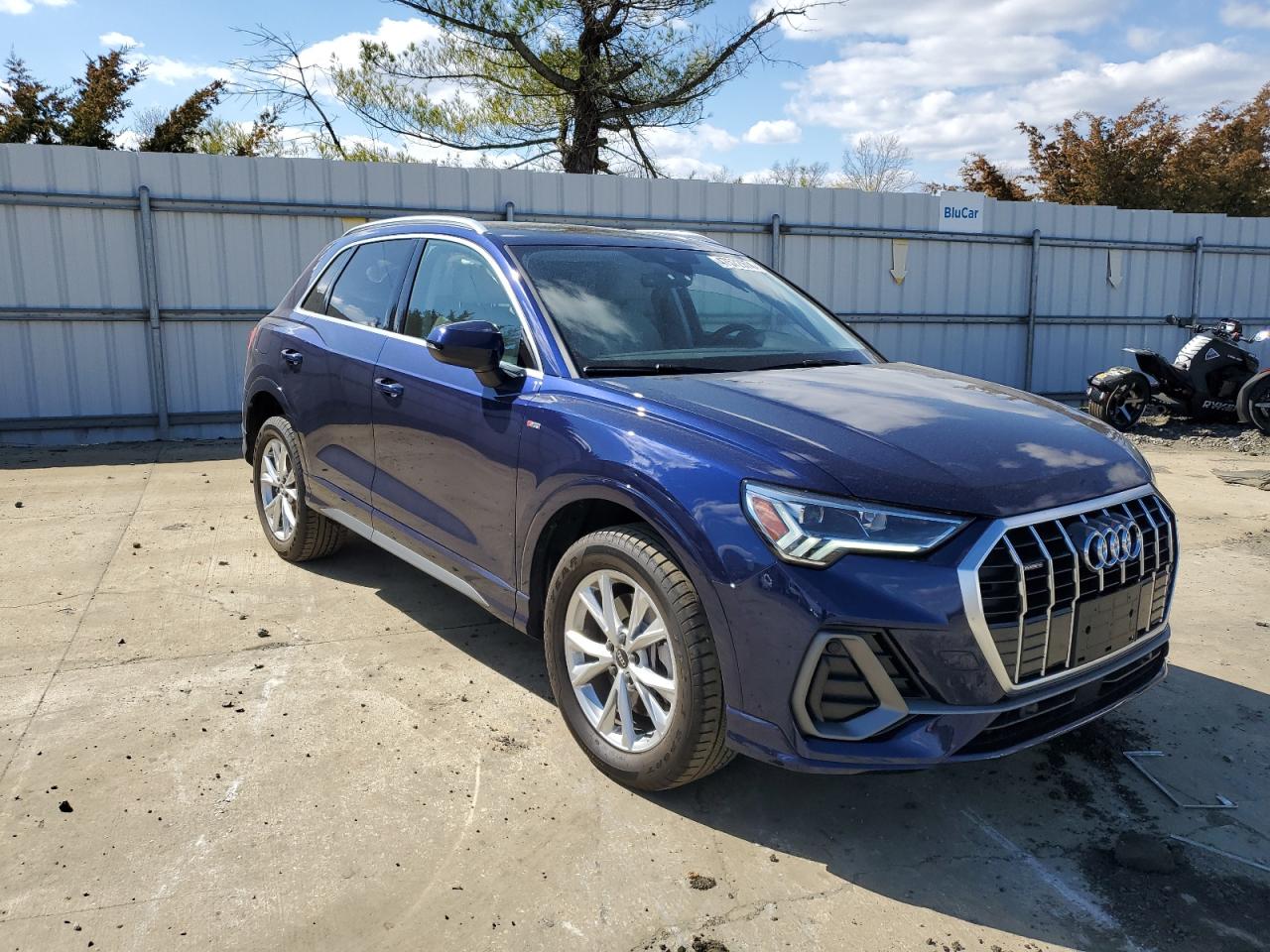 Photo 3 VIN: WA1EECF38M1033719 - AUDI Q3 