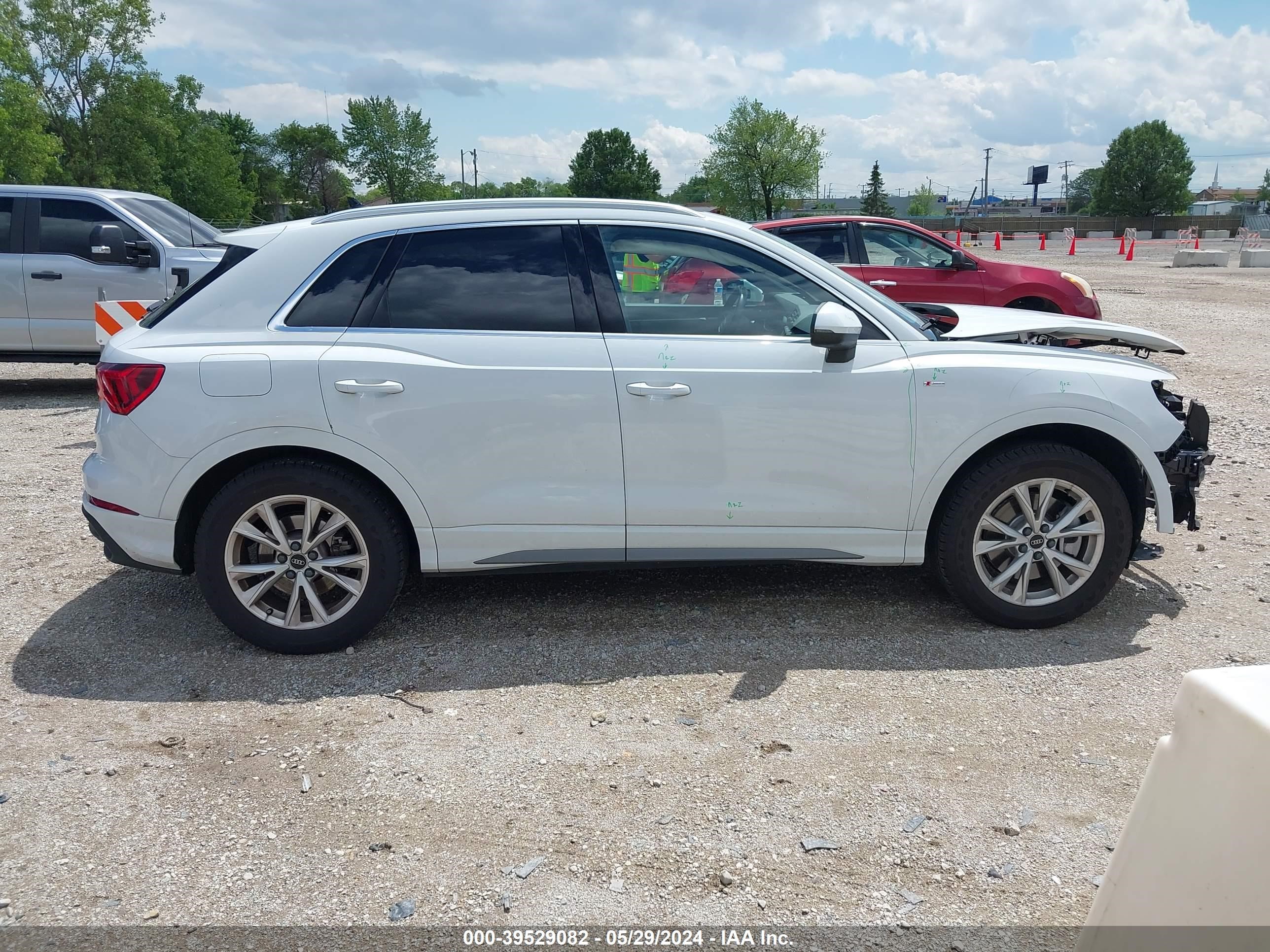 Photo 13 VIN: WA1EECF38P1136711 - AUDI Q3 