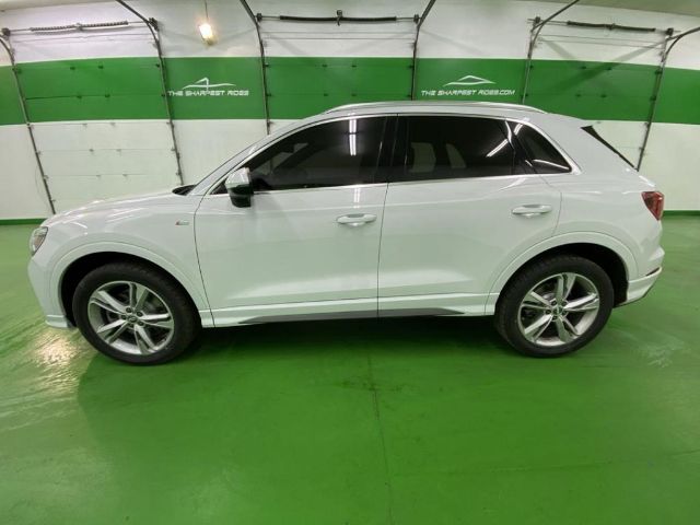 Photo 2 VIN: WA1EECF39L1044422 - AUDI Q3 