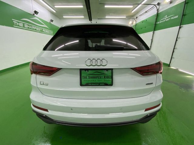 Photo 3 VIN: WA1EECF39L1044422 - AUDI Q3 