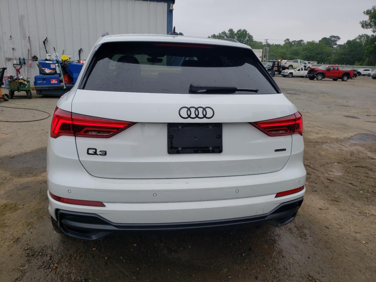 Photo 5 VIN: WA1EECF3XN1038924 - AUDI Q3 