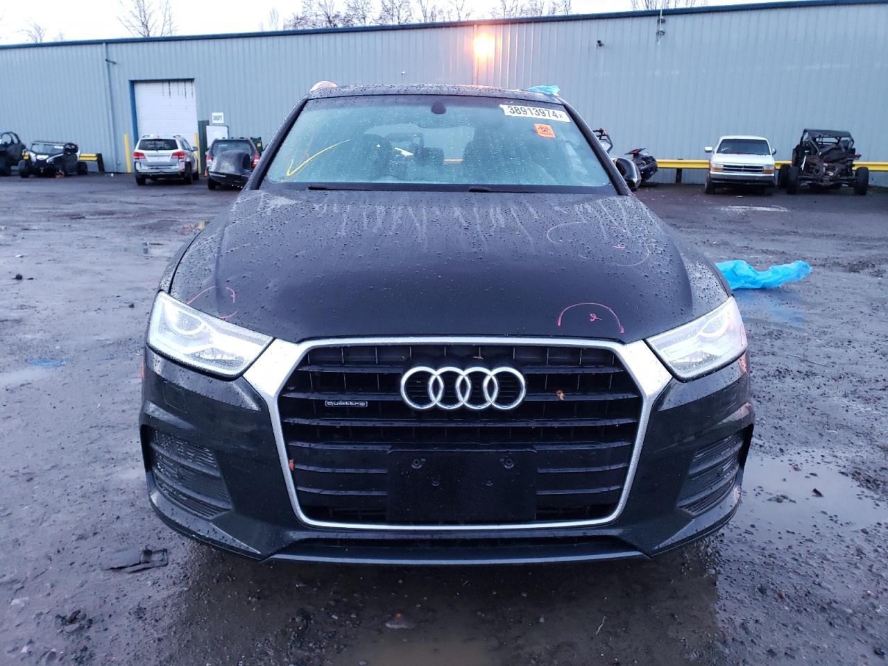 Photo 4 VIN: WA1EFCFS1GR019637 - AUDI Q3 