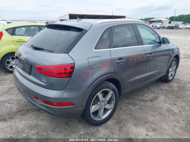 Photo 3 VIN: WA1EFCFS2FR008159 - AUDI Q3 