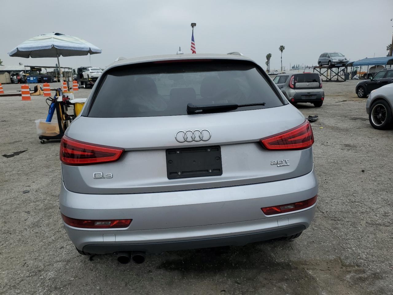 Photo 5 VIN: WA1EFCFS3FR002581 - AUDI Q3 