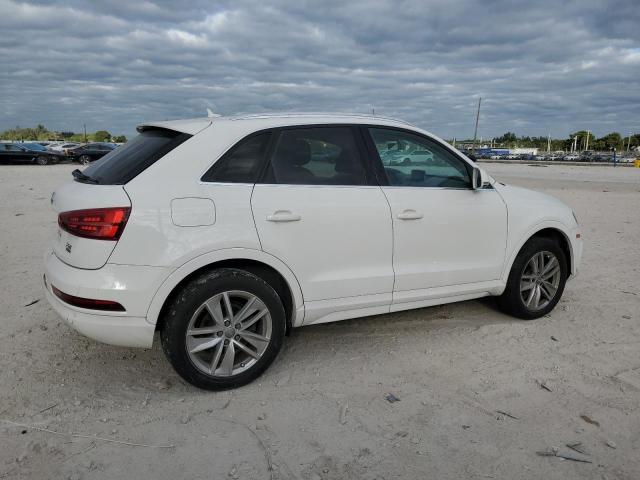 Photo 2 VIN: WA1EFCFS4GR015051 - AUDI Q3 PREMIUM 