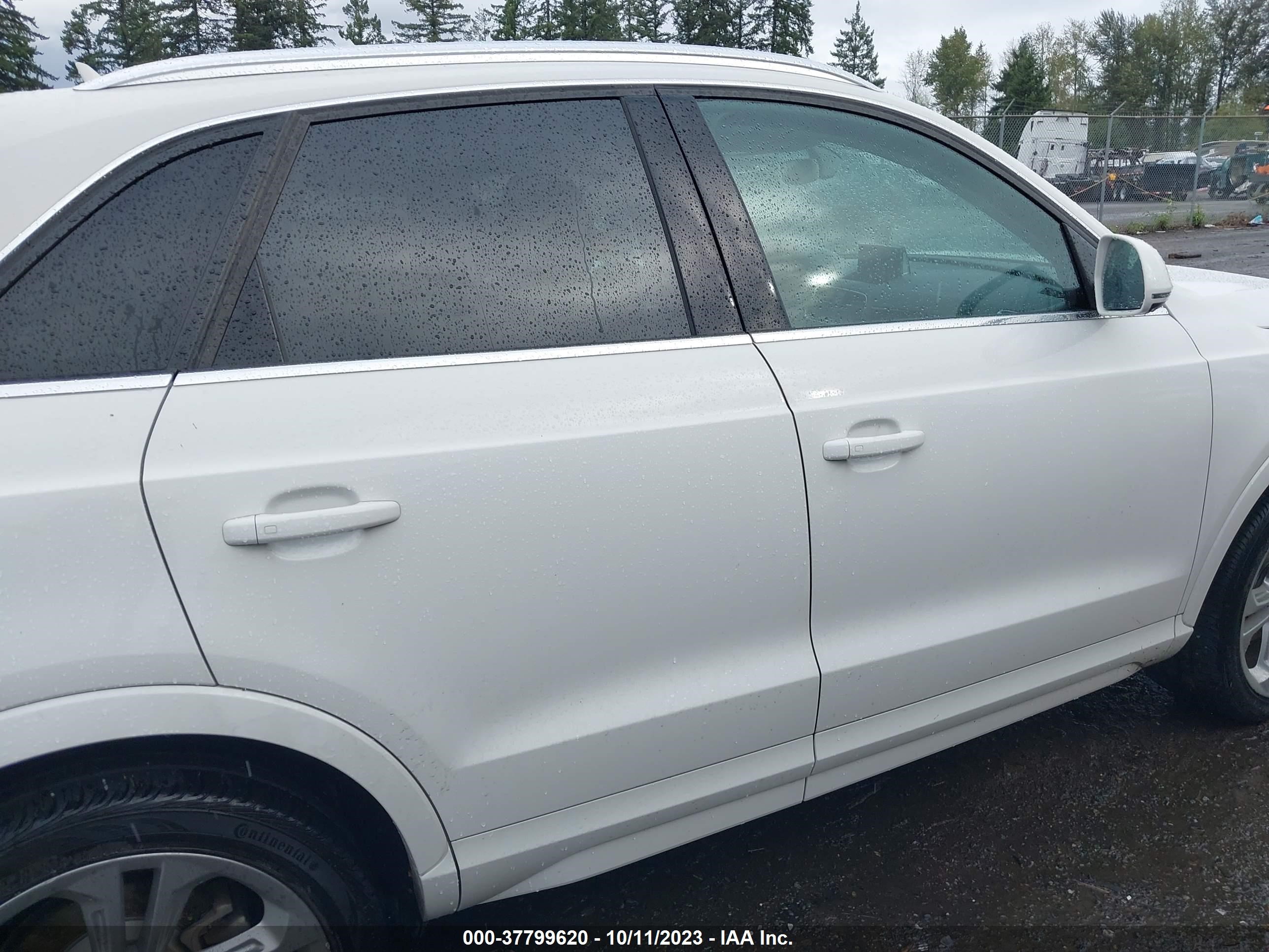 Photo 12 VIN: WA1EFCFS5GR004463 - AUDI Q3 