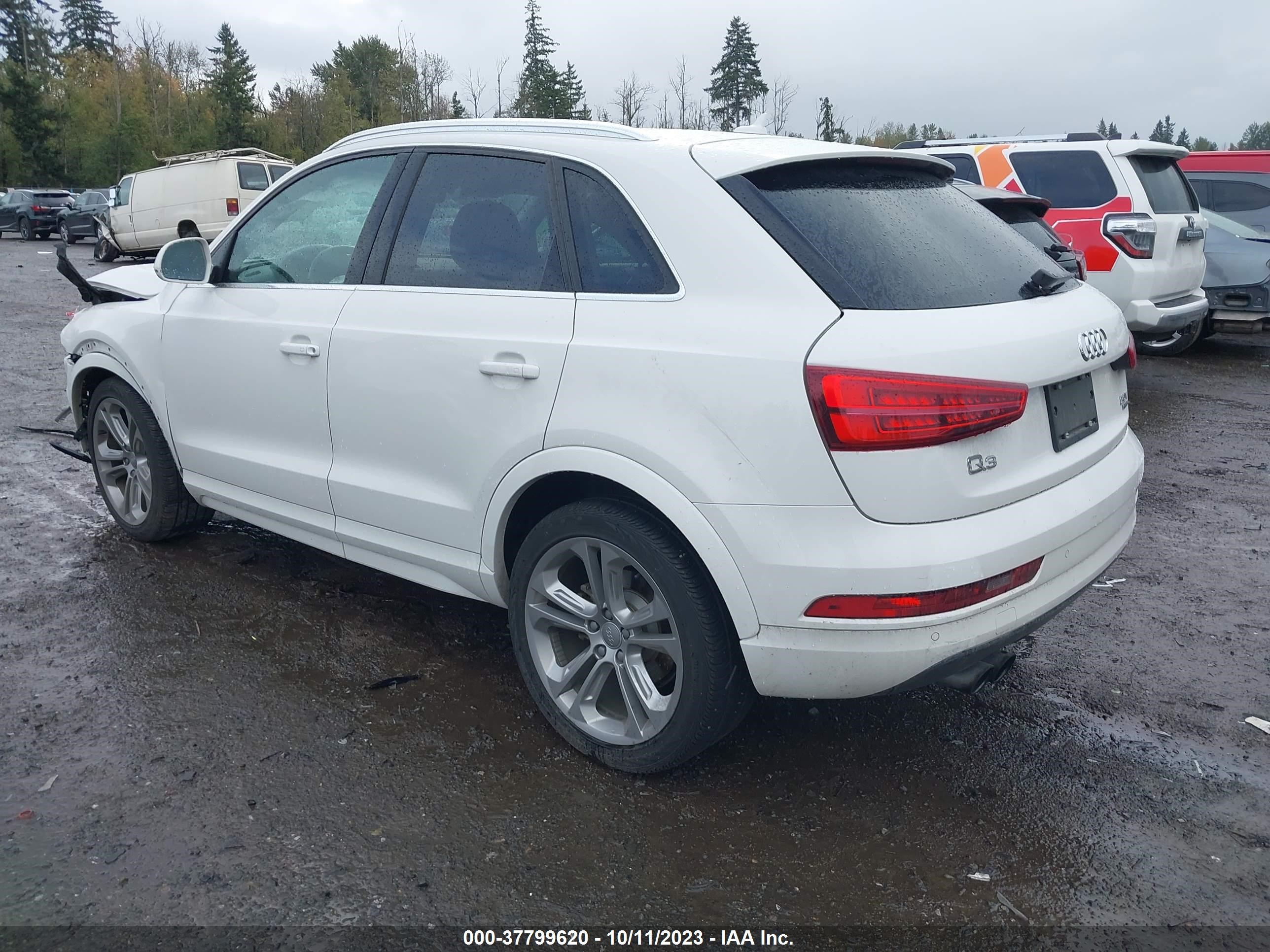 Photo 2 VIN: WA1EFCFS5GR004463 - AUDI Q3 