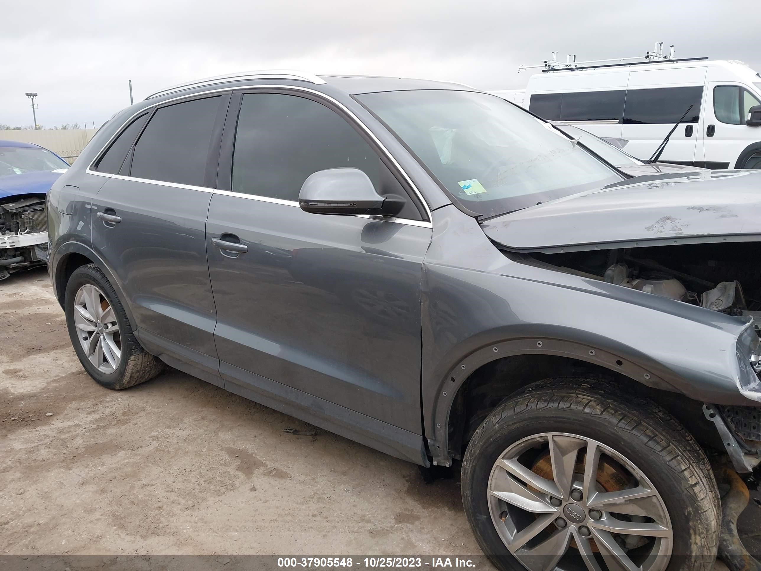 Photo 13 VIN: WA1EFCFS5GR007606 - AUDI Q3 