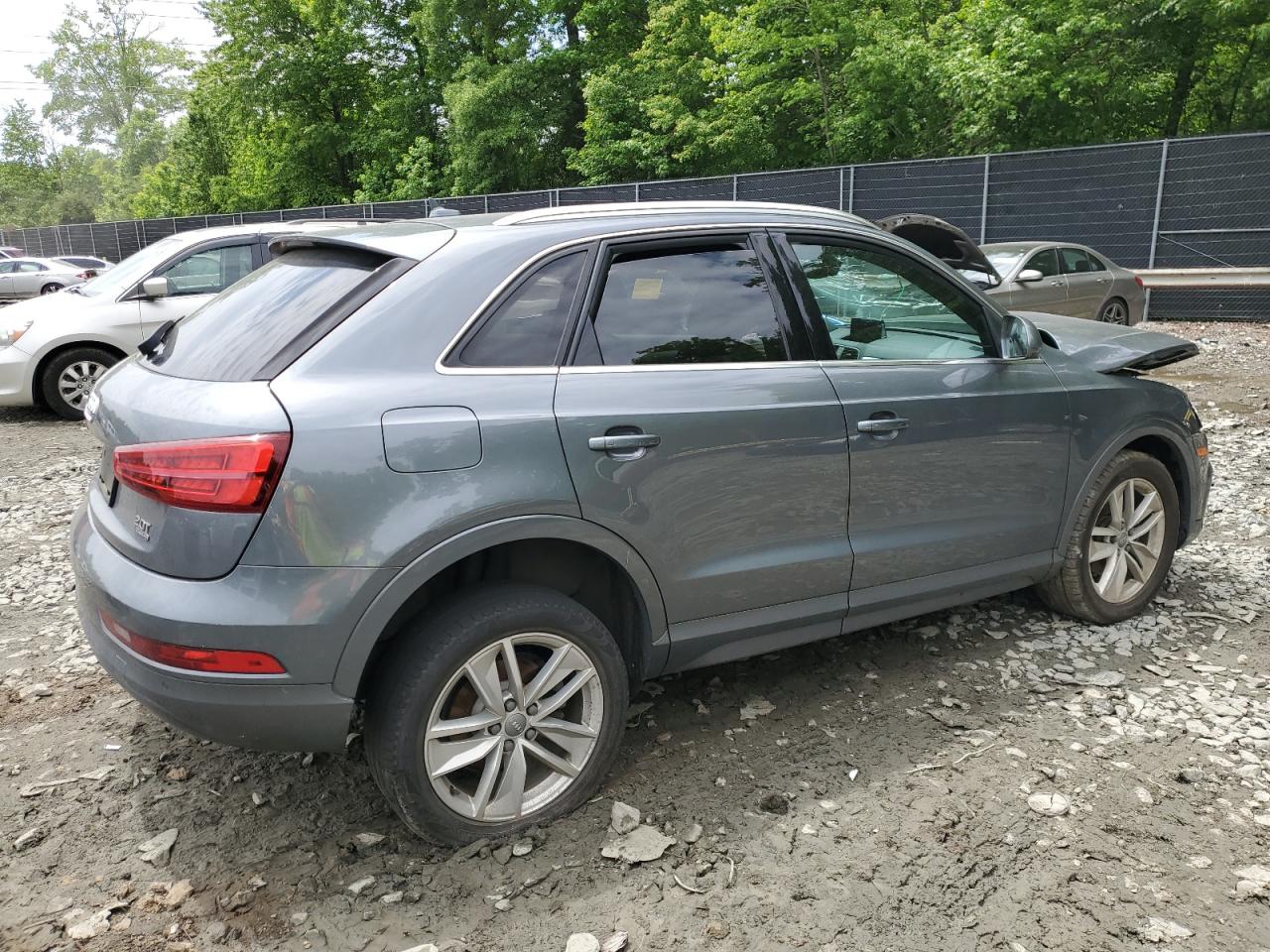 Photo 2 VIN: WA1EFCFS6GR024267 - AUDI Q3 