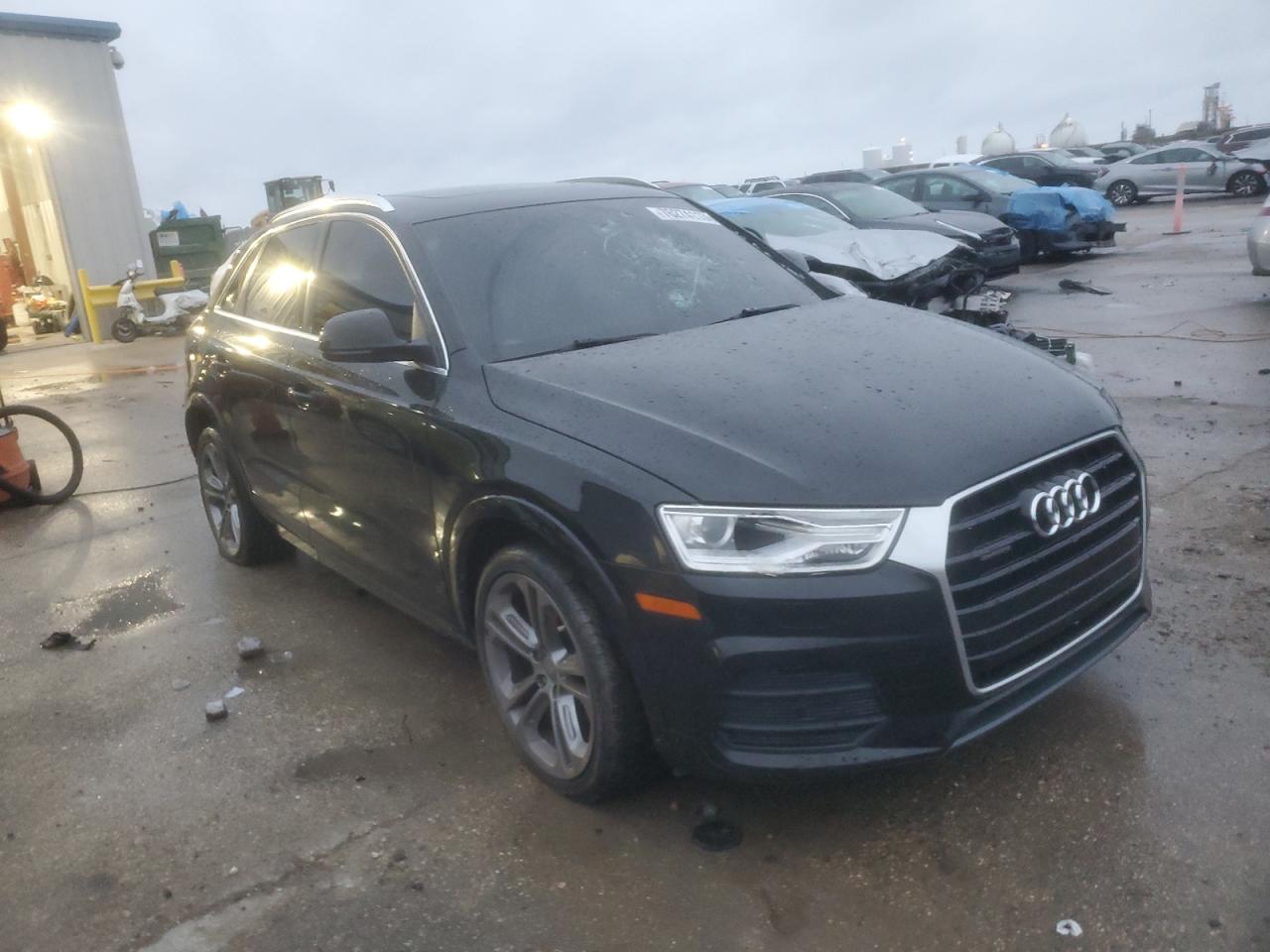 Photo 3 VIN: WA1EFCFS9GR017457 - AUDI Q3 