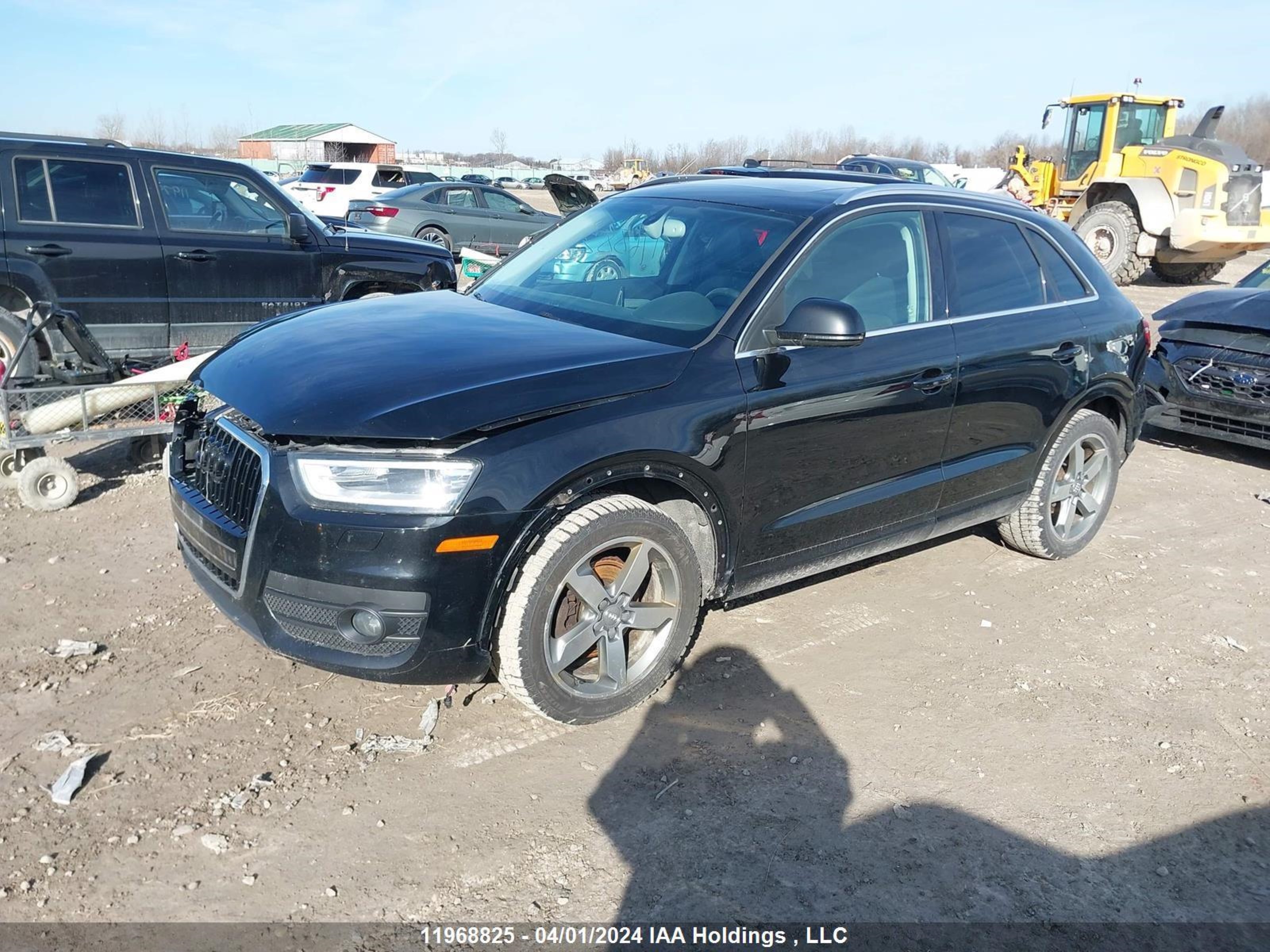 Photo 1 VIN: WA1EFEFS0FR001612 - AUDI Q3 