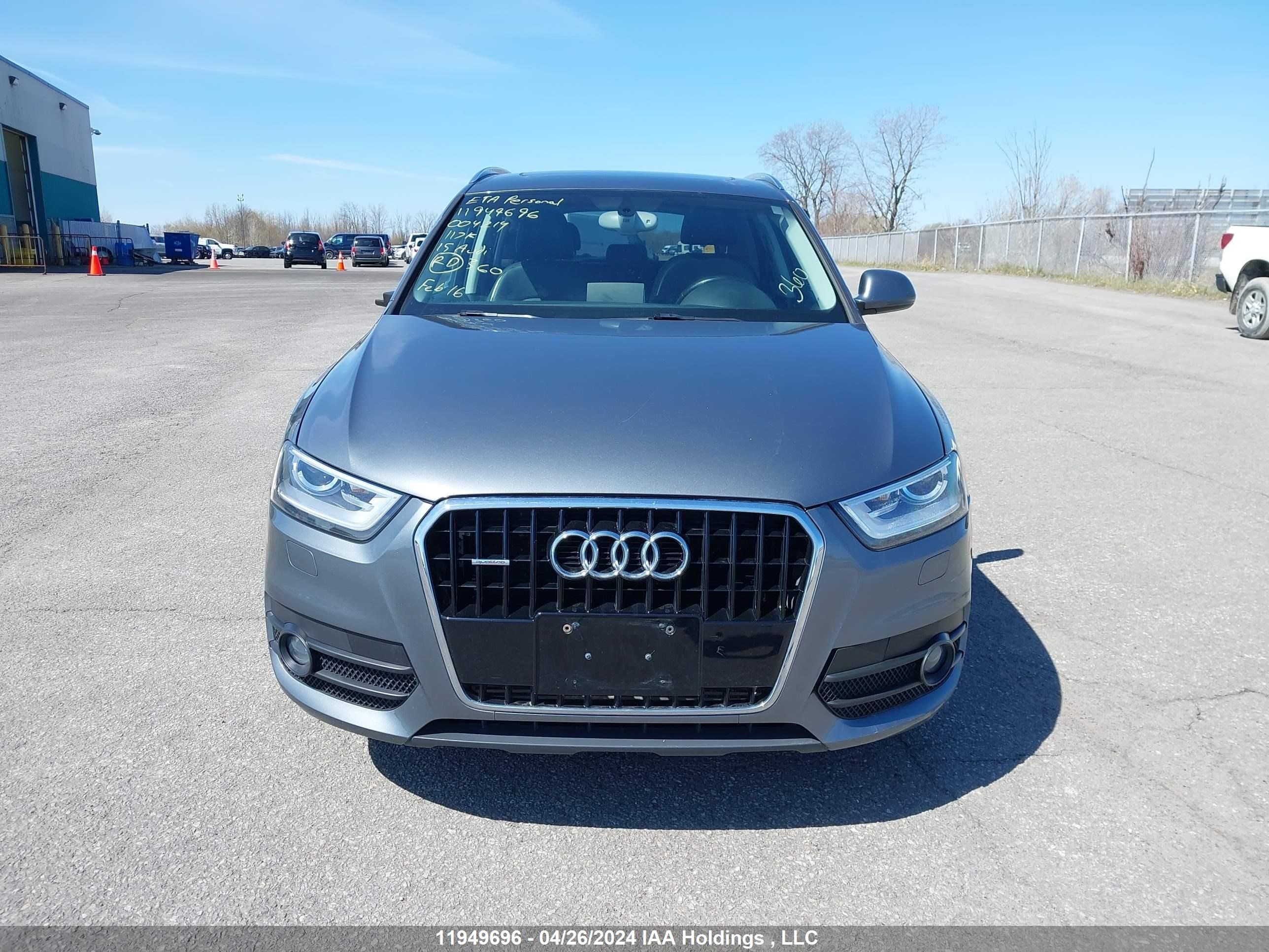 Photo 12 VIN: WA1EFEFS3FR004214 - AUDI Q3 