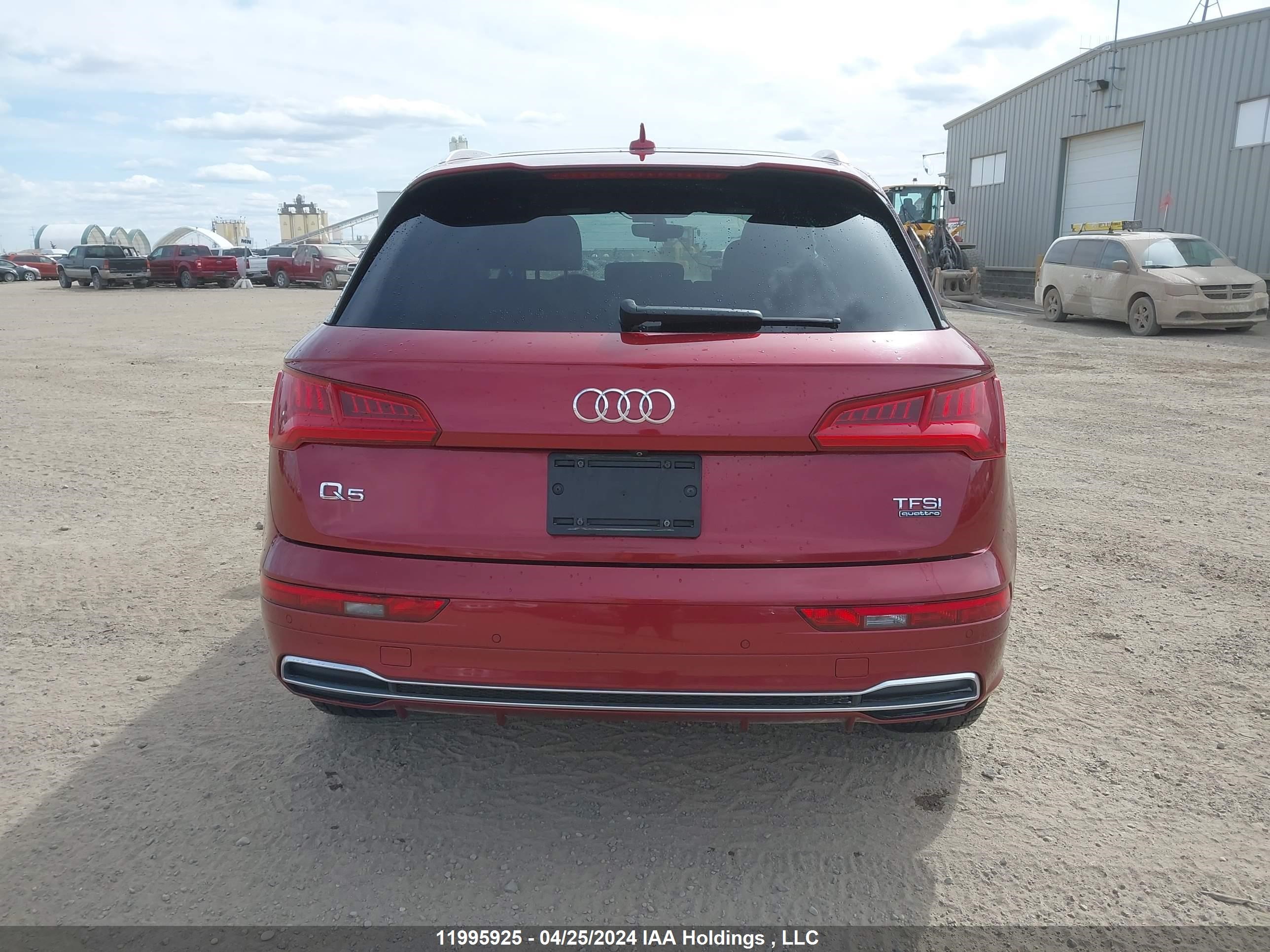 Photo 15 VIN: WA1ENAFY3J2114438 - AUDI Q5 