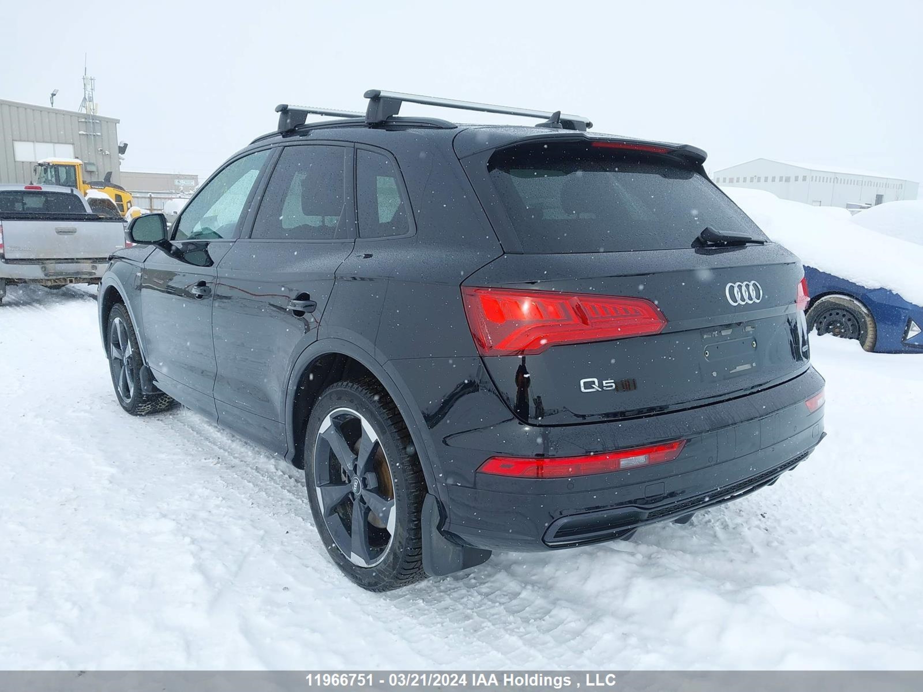 Photo 2 VIN: WA1ENAFY5K2091021 - AUDI Q5 