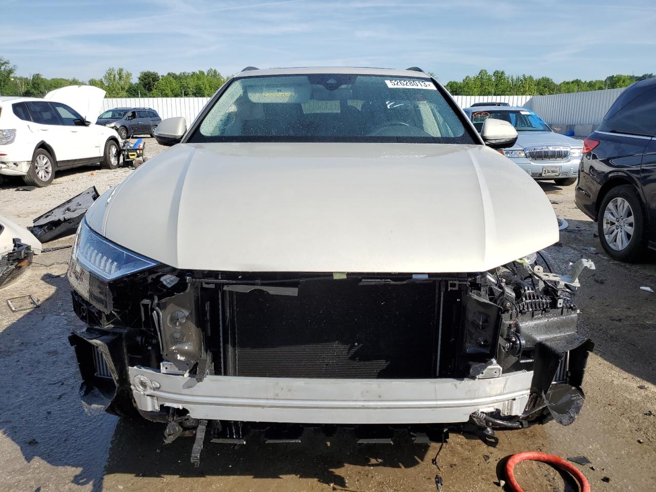 Photo 4 VIN: WA1EVAF13MD018899 - AUDI Q8 