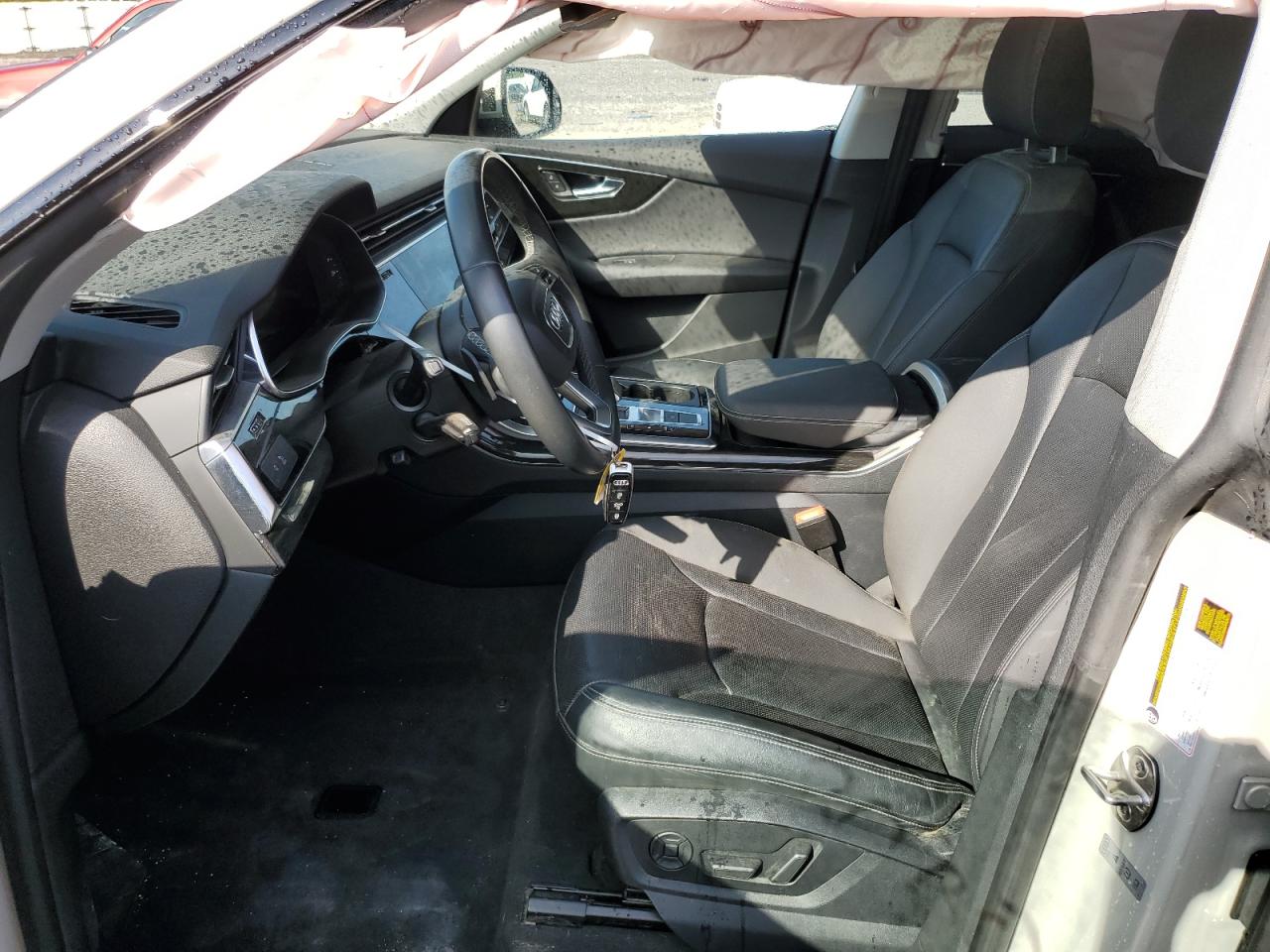 Photo 6 VIN: WA1EVAF13MD018899 - AUDI Q8 