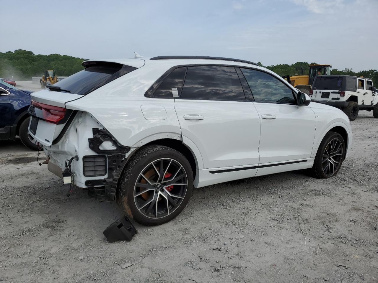 Photo 2 VIN: WA1EVAF19MD026554 - AUDI Q8 