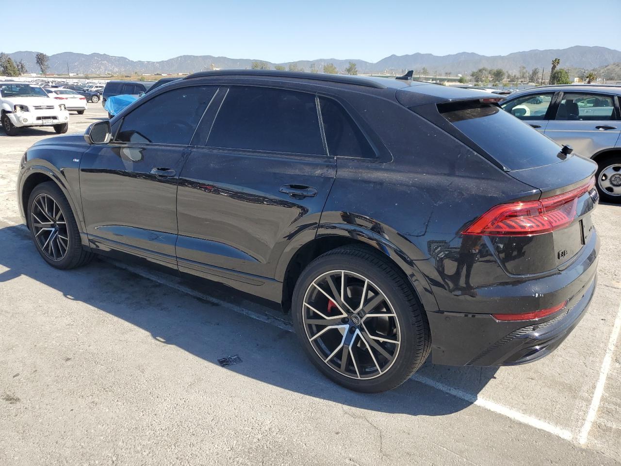 Photo 1 VIN: WA1EVAF1XKD019948 - AUDI Q8 