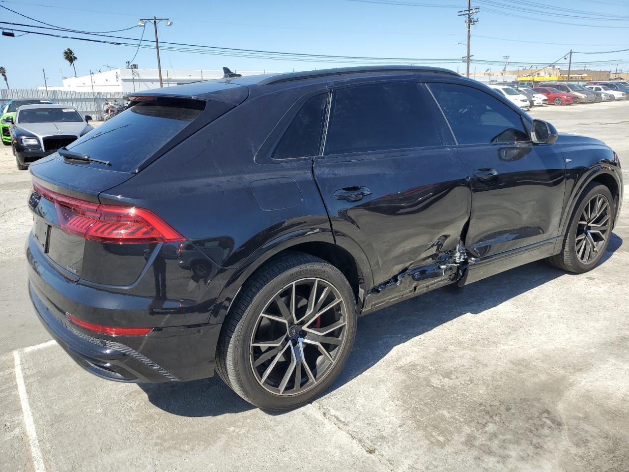 Photo 2 VIN: WA1EVAF1XKD019948 - AUDI Q8 