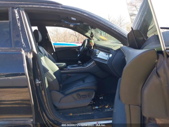 Photo 4 VIN: WA1EVAF1XKD034109 - AUDI Q8 