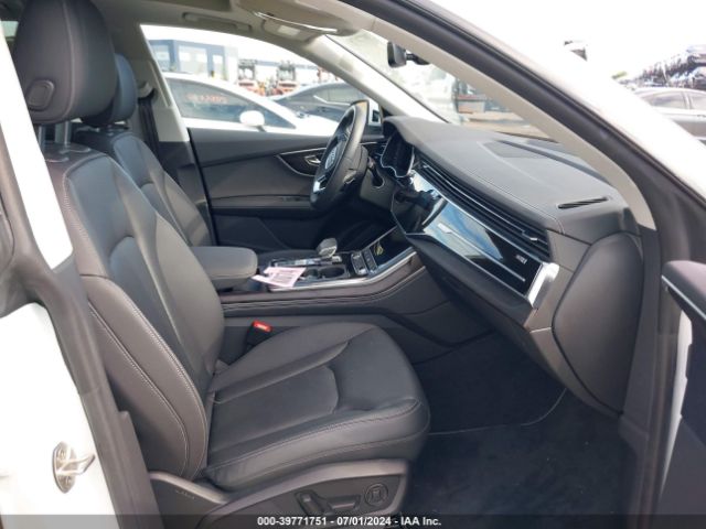 Photo 4 VIN: WA1EVBF12PD025806 - AUDI Q8 