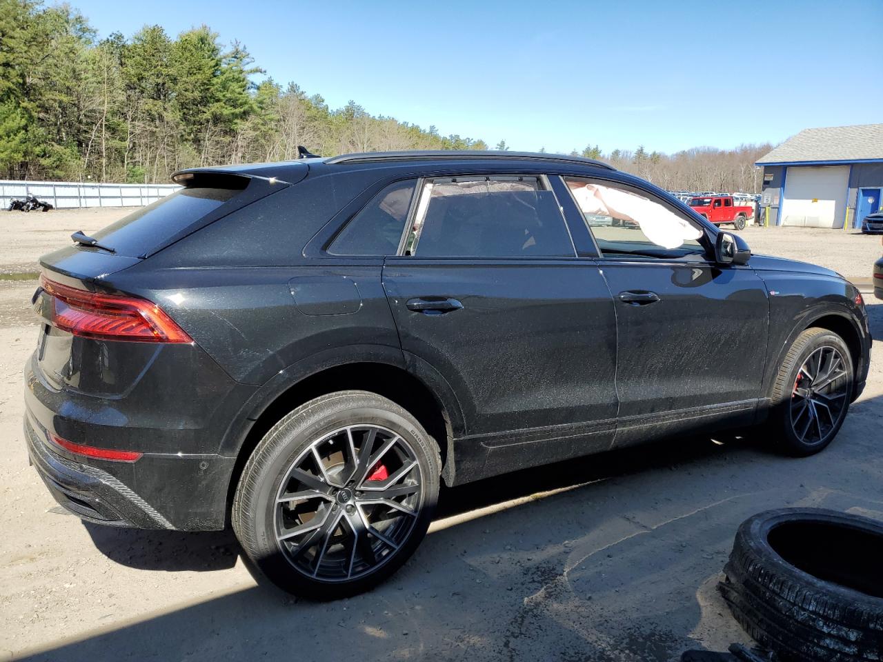 Photo 2 VIN: WA1EVBF18PD047812 - AUDI Q8 