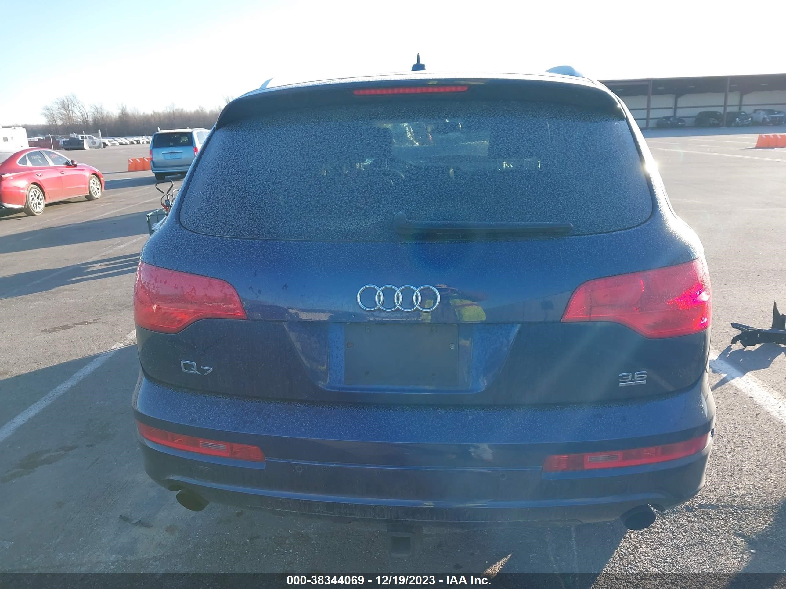 Photo 16 VIN: WA1EY74L79D009080 - AUDI Q7 