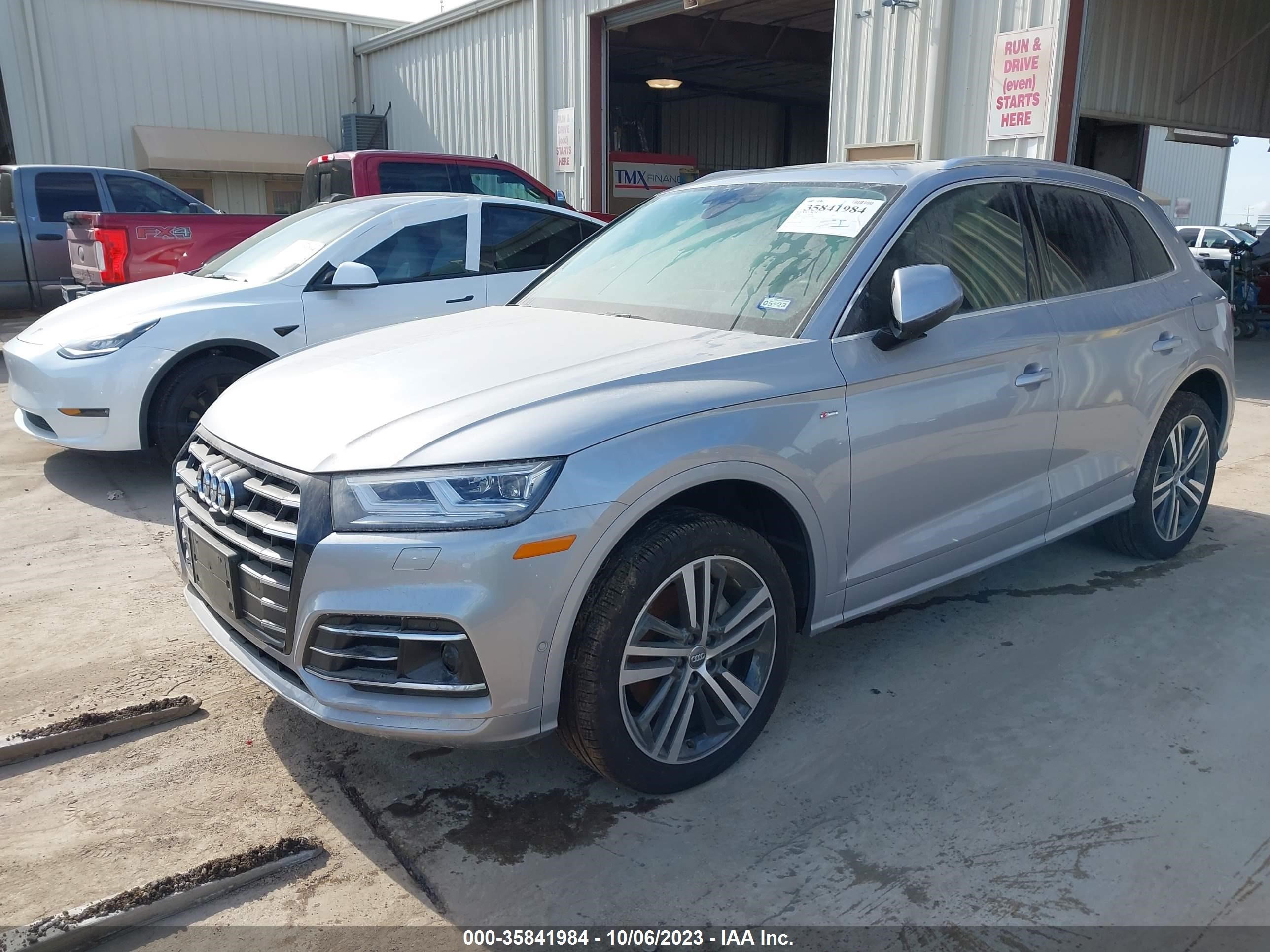 Photo 1 VIN: WA1F2AFY3L2052300 - AUDI Q5 