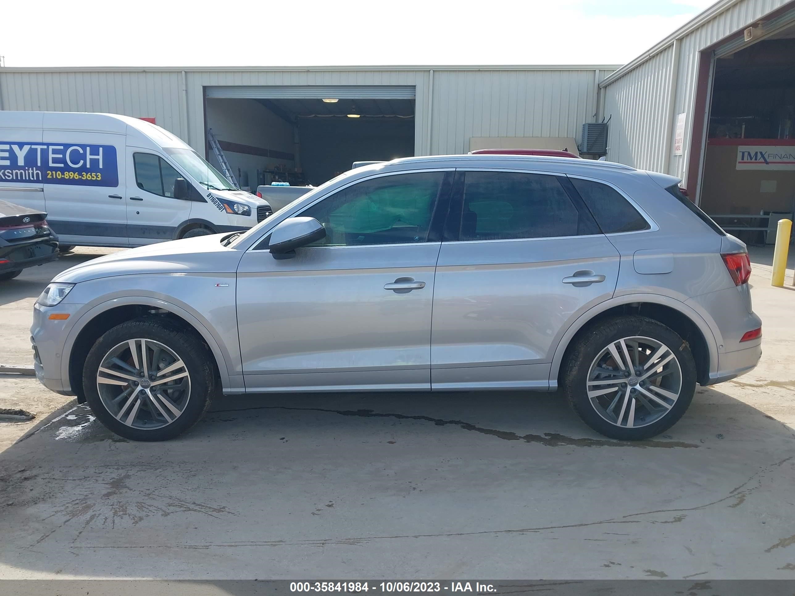 Photo 13 VIN: WA1F2AFY3L2052300 - AUDI Q5 