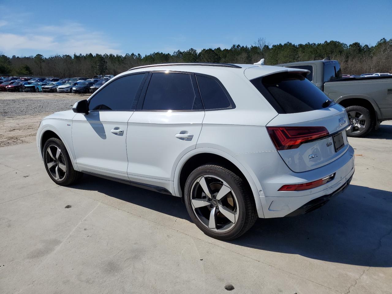 Photo 1 VIN: WA1FAAFY1P2073221 - AUDI Q5 