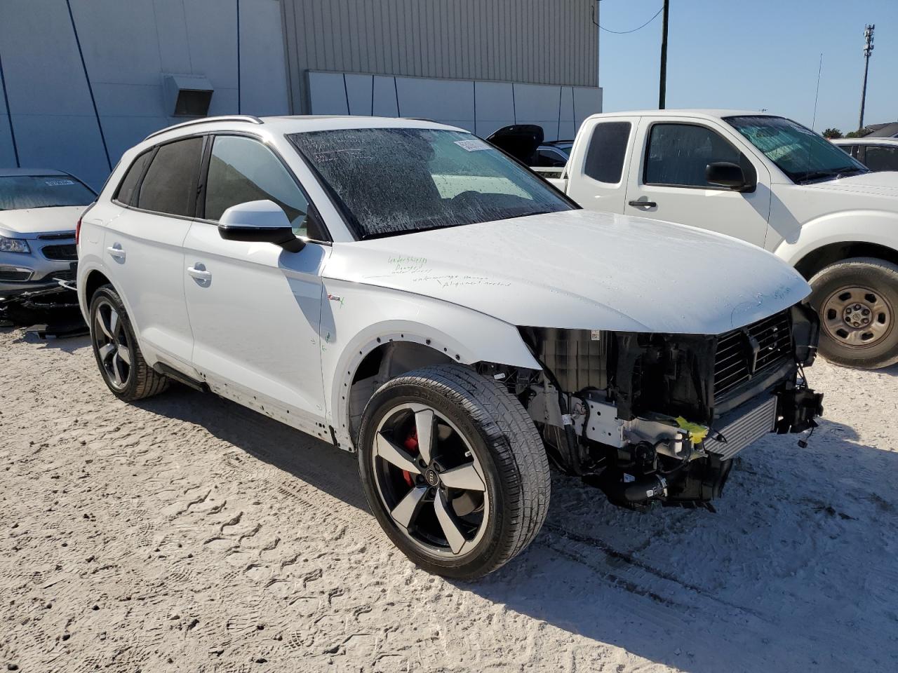 Photo 3 VIN: WA1FAAFY5R2027975 - AUDI Q5 