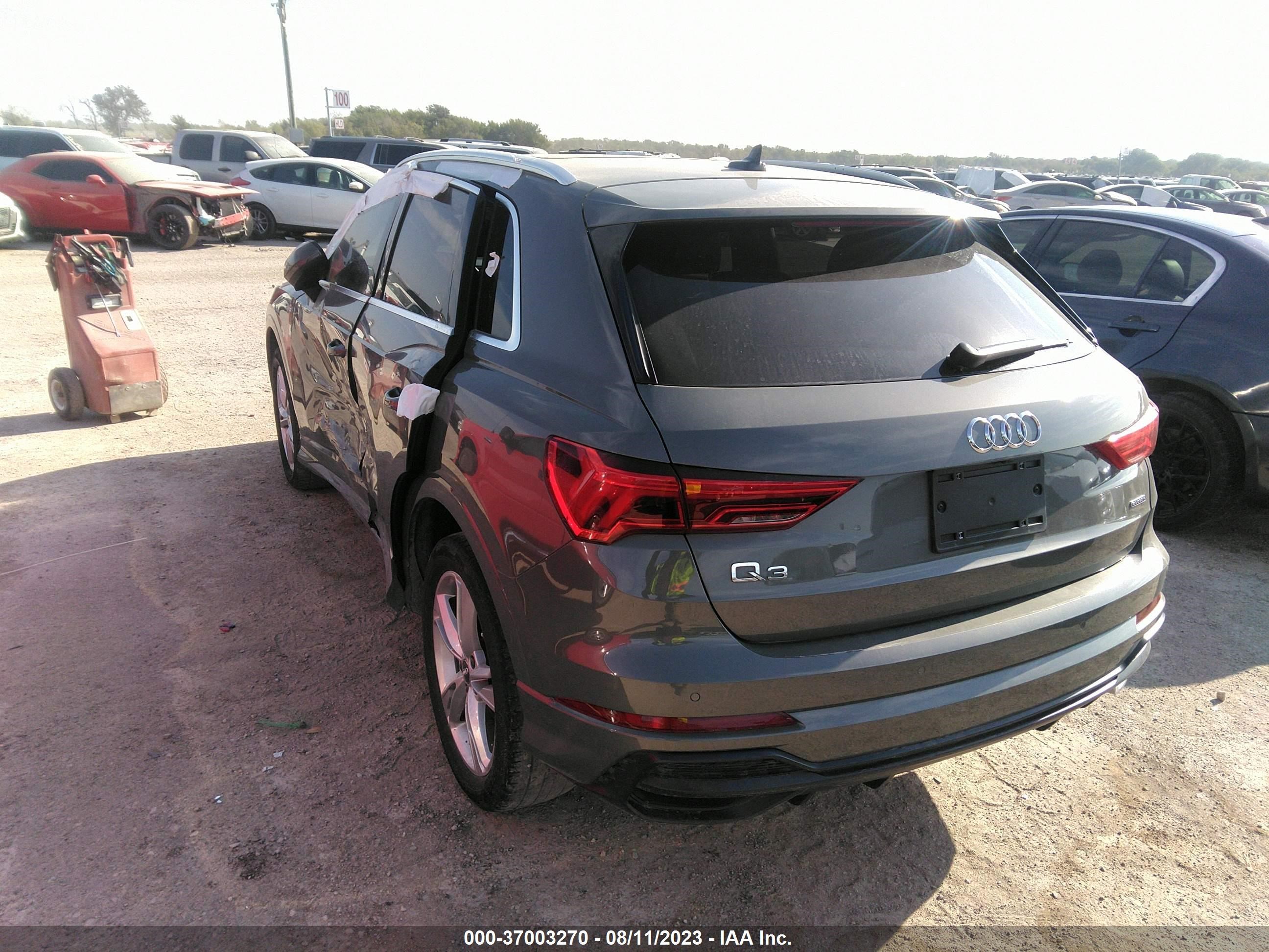 Photo 2 VIN: WA1FECF32L1115013 - AUDI Q3 