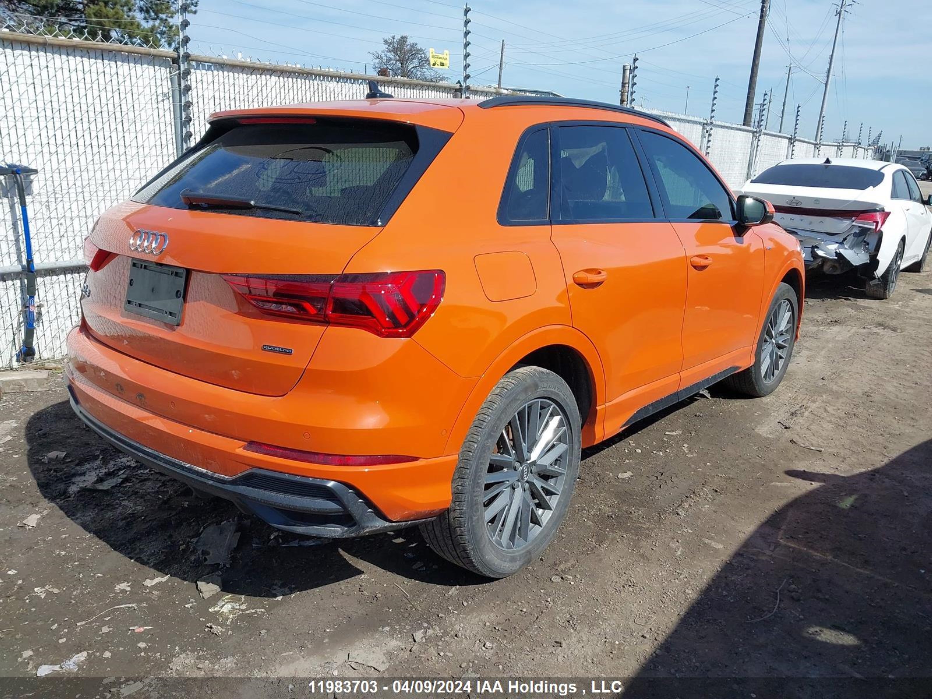 Photo 3 VIN: WA1FECF33L1122522 - AUDI Q3 