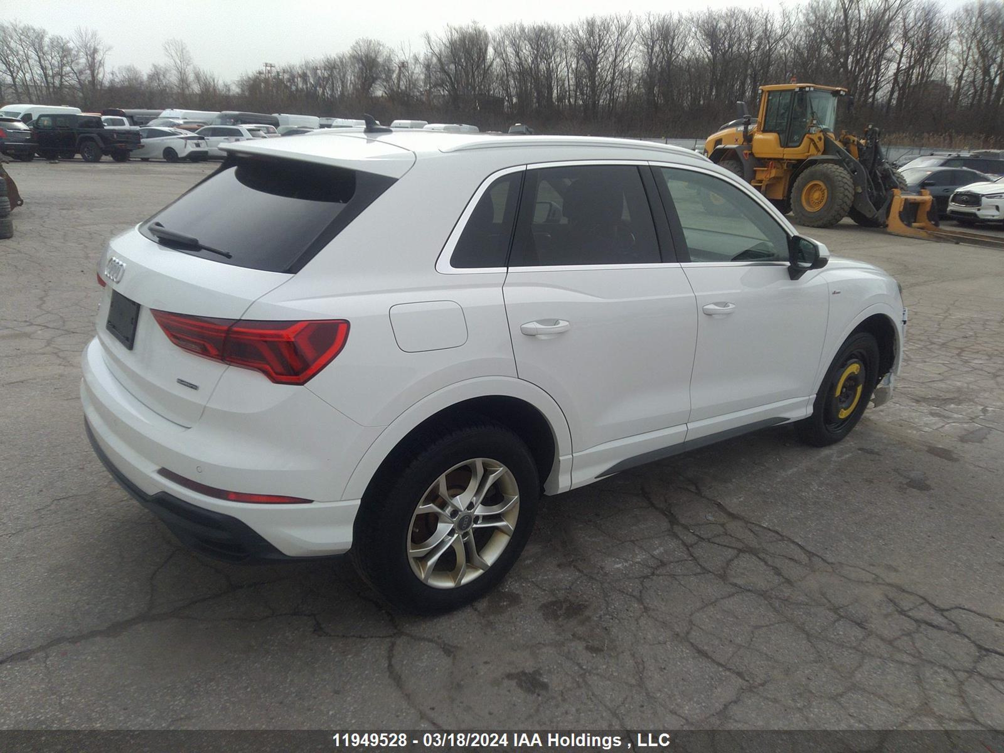 Photo 3 VIN: WA1FECF34K1085706 - AUDI Q3 