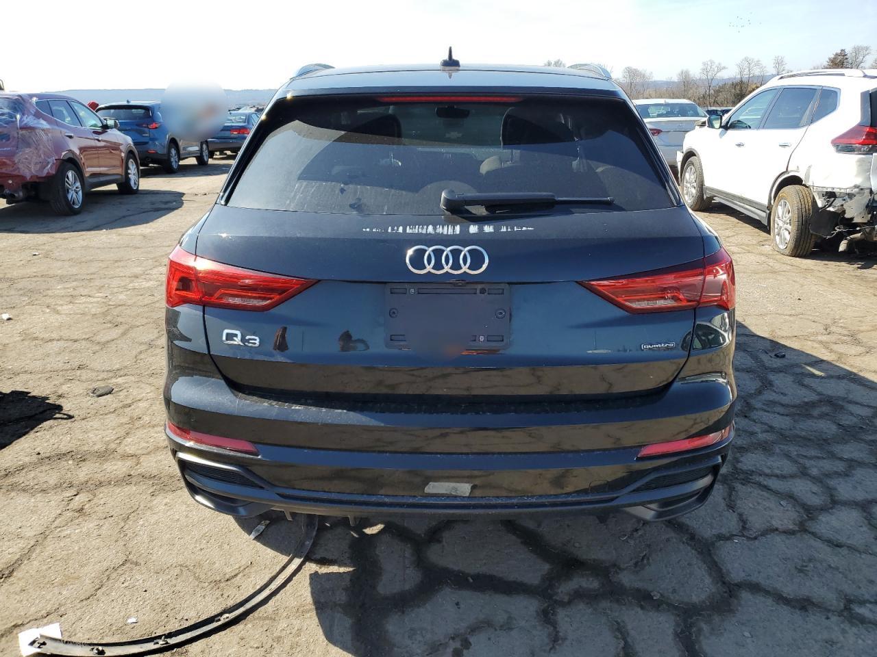 Photo 5 VIN: WA1FECF36L1108033 - AUDI Q3 