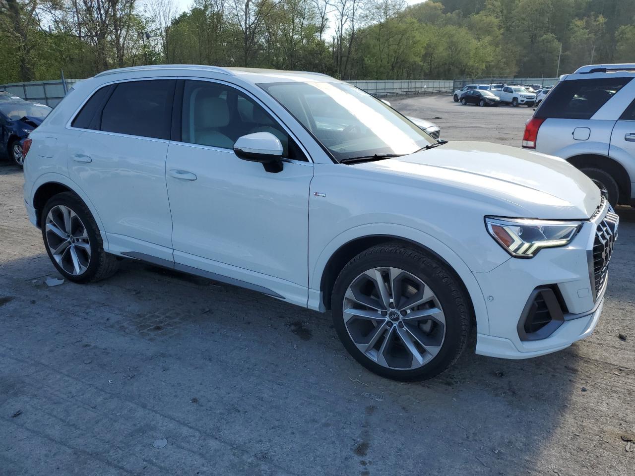 Photo 3 VIN: WA1FECF39L1086299 - AUDI Q3 