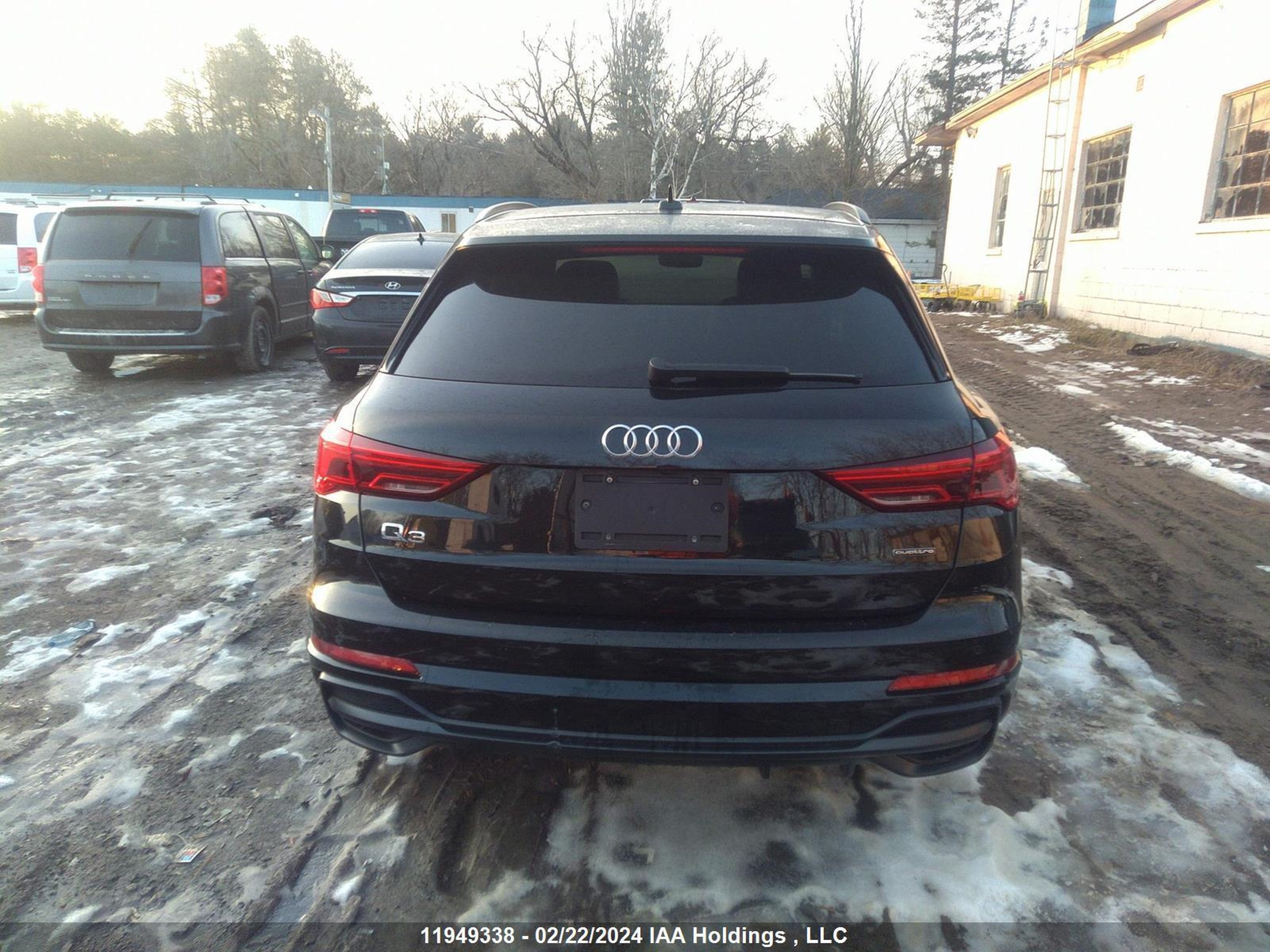 Photo 16 VIN: WA1FECF39M1101076 - AUDI Q3 