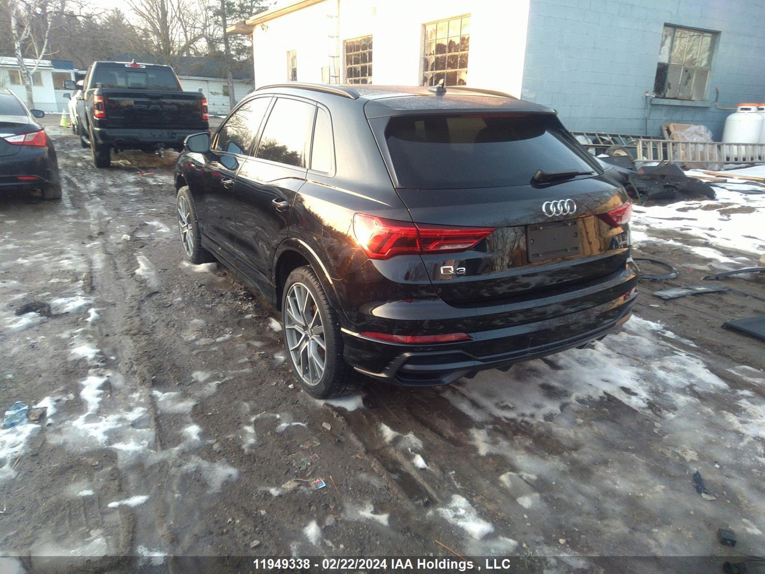 Photo 2 VIN: WA1FECF39M1101076 - AUDI Q3 