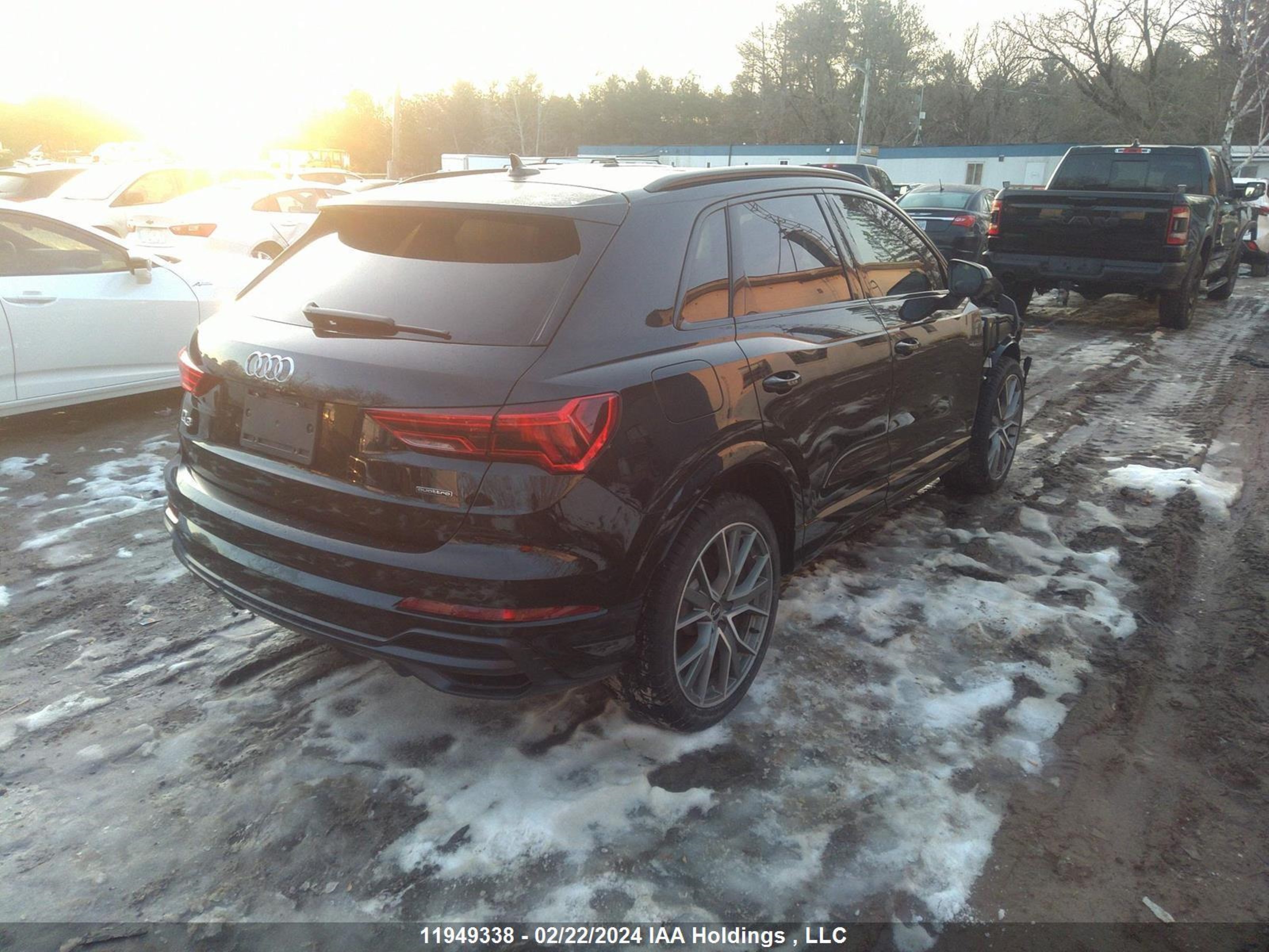 Photo 3 VIN: WA1FECF39M1101076 - AUDI Q3 