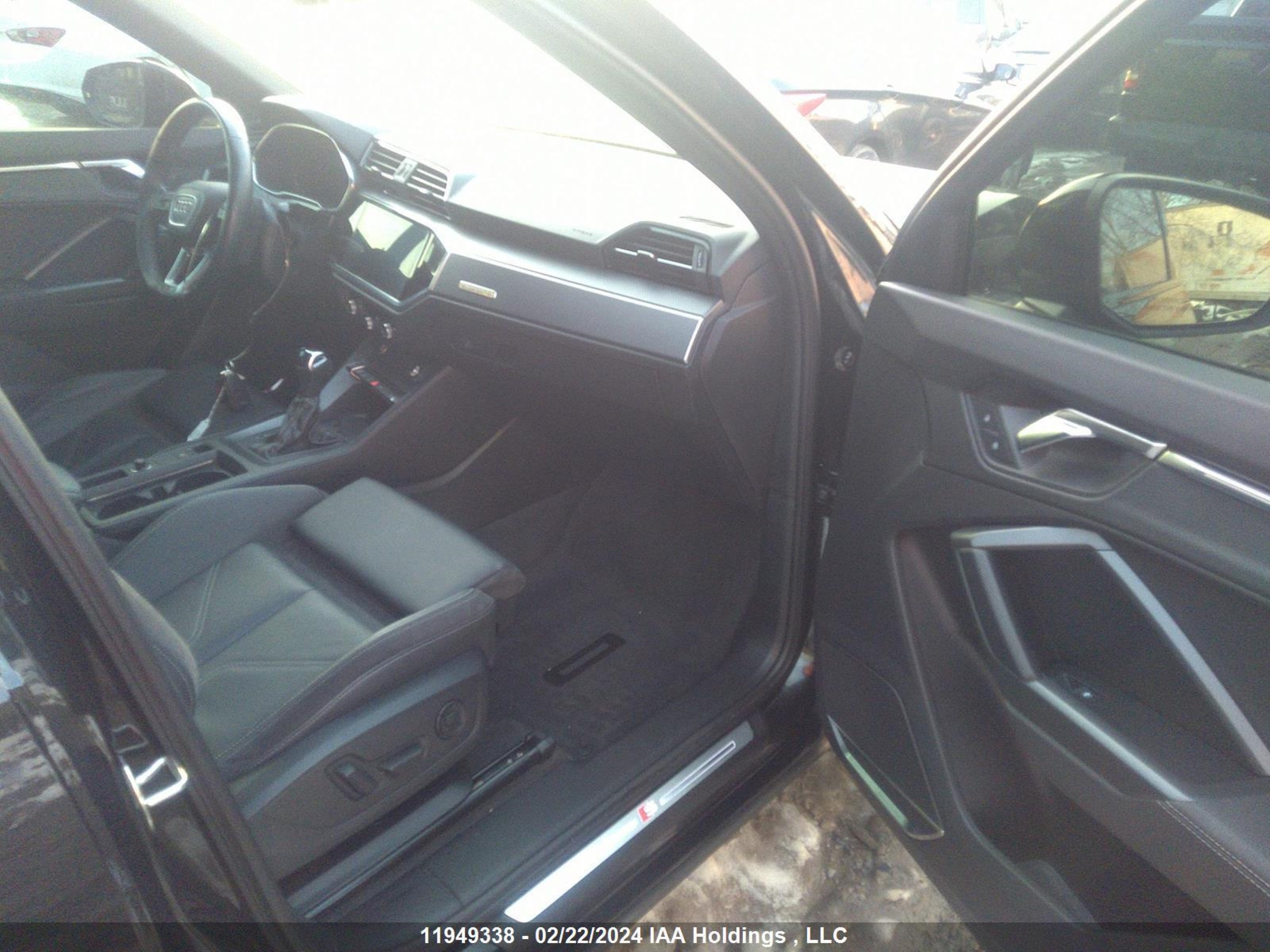 Photo 4 VIN: WA1FECF39M1101076 - AUDI Q3 