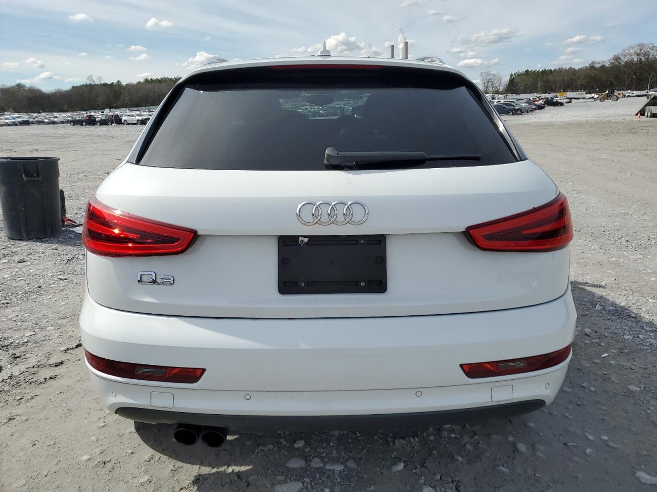 Photo 5 VIN: WA1FFCFS5FR000318 - AUDI Q3 